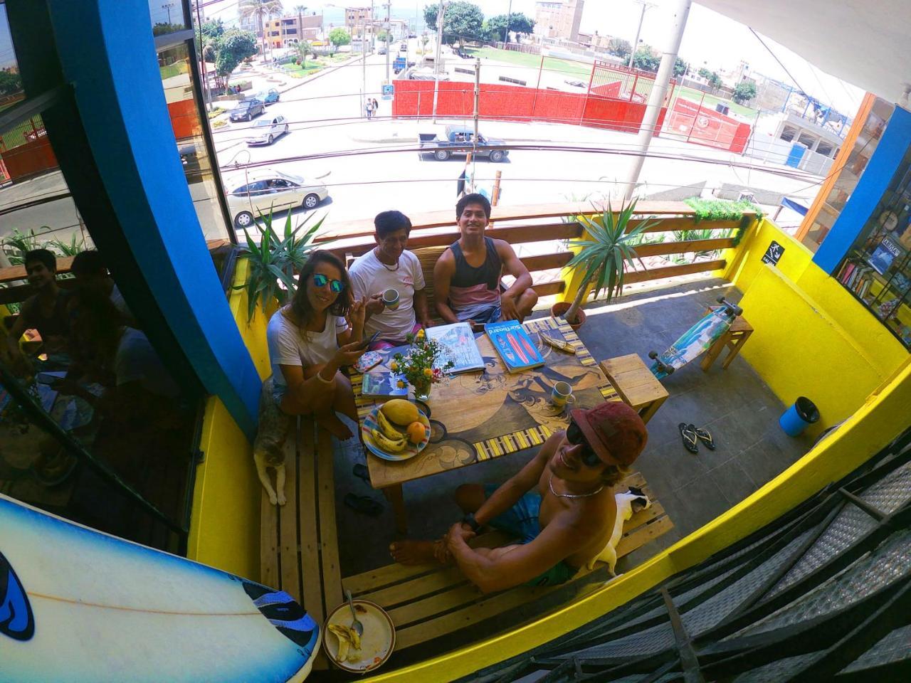 Urcia Surf House Hostel Huanchaco Kültér fotó
